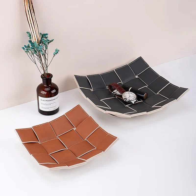 The Nomad Tray