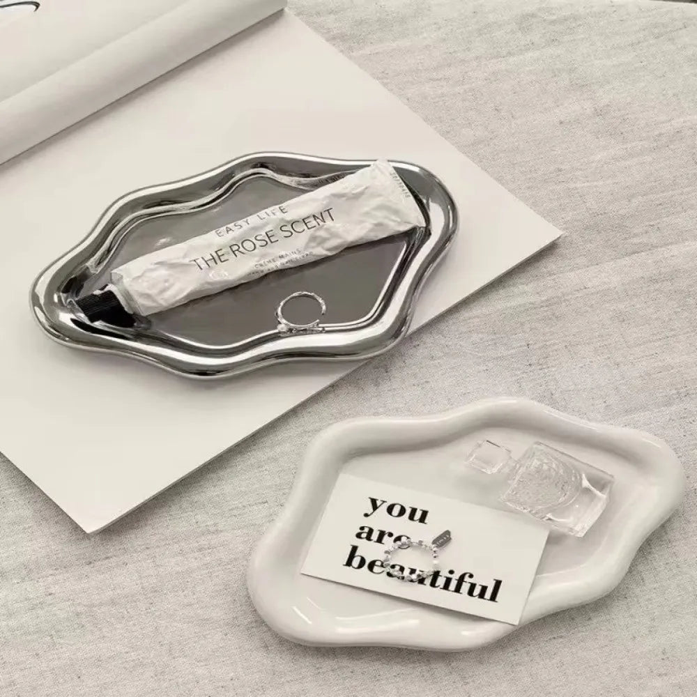 The Empiria Tray